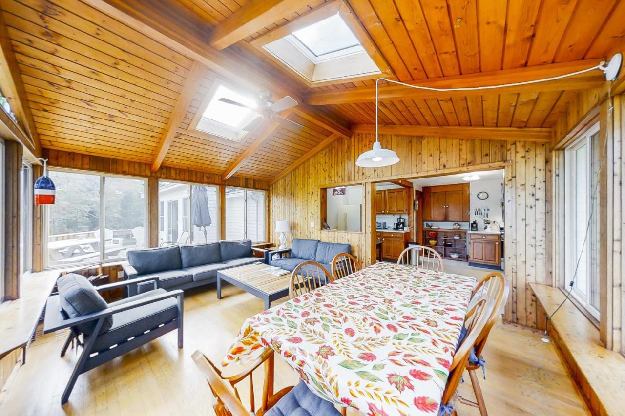 Murray Hill Waterside East Boothbay Exterior photo
